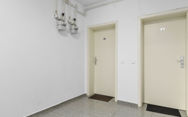 Blue Apartment near Shopping City Brasov