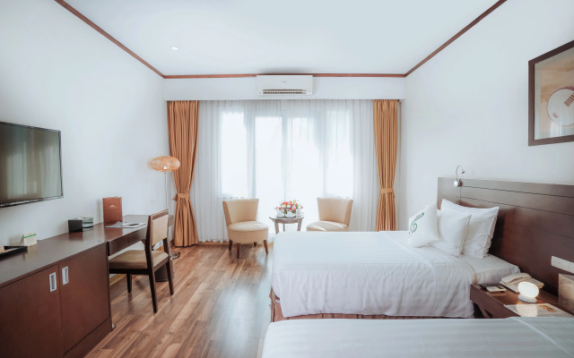 Thang Long Opera Hotel