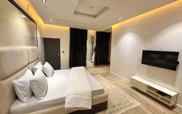 Enclave Hills Hotel