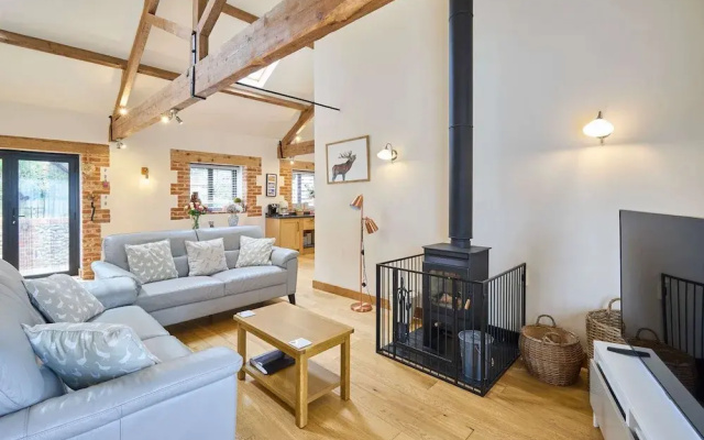 Host Stay Rupert s Barn