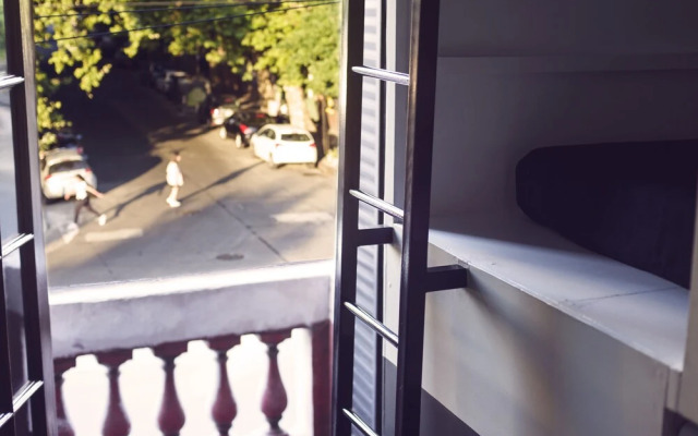 Holy Hostel Boutique