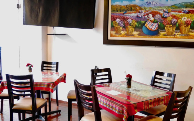 Suite Service Apart Hotel