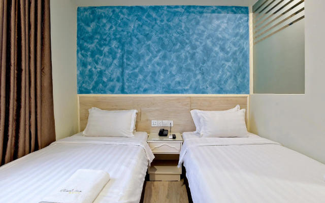 Pantai Inn
