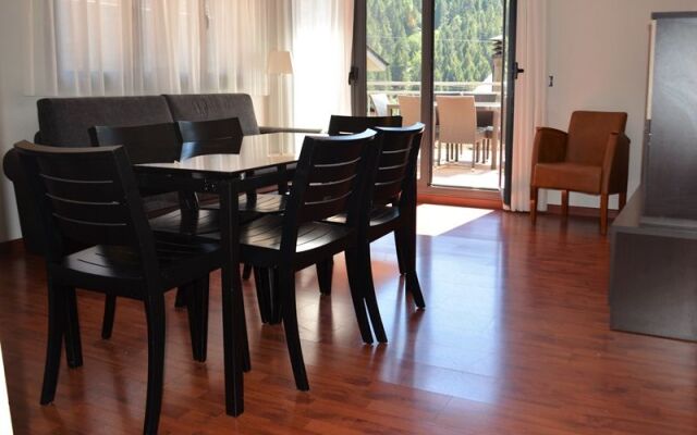 Peretol Apartments 1950M