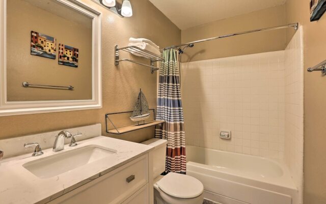 Dog-friendly Tucson Home w/ Patio & Hot Tub
