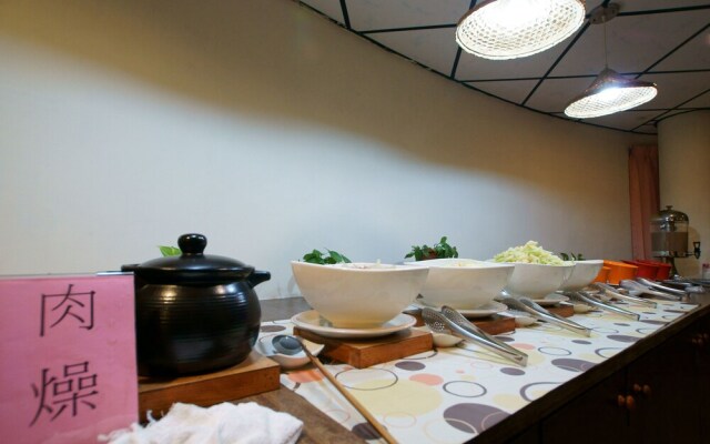 Taitung Rich Hotel