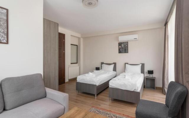Hotel Elesa Wera