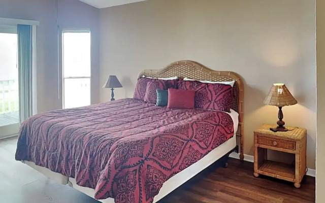 Whispering Sands Beachfront