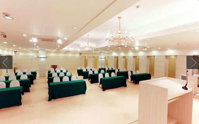 Gimcheon Park Tourist Hotel