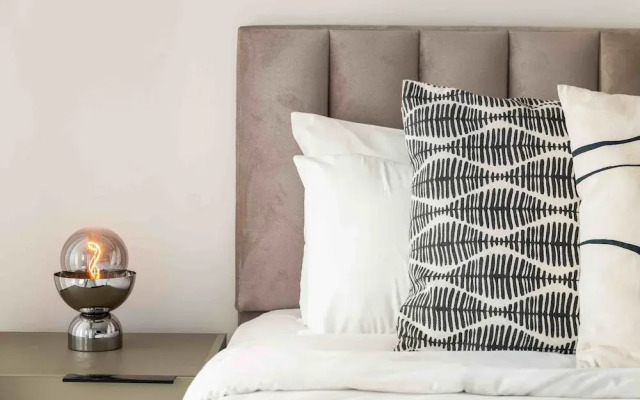 Phaedrus Living Limassol Seaside Residences 02