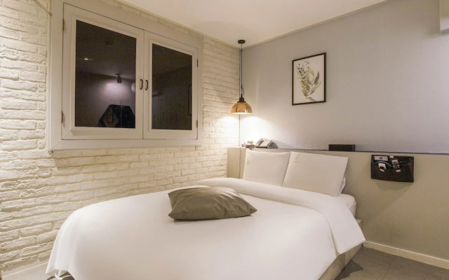 Stay Inn Hotel