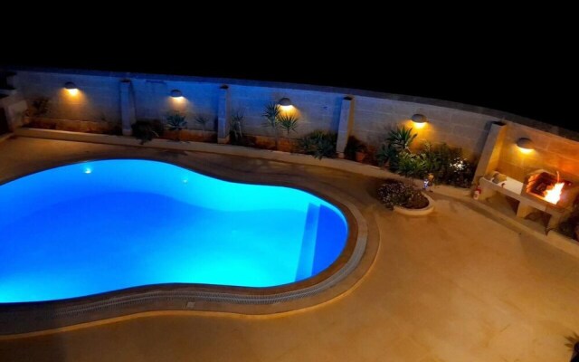 Tas Suplu Farmhouse Gozo