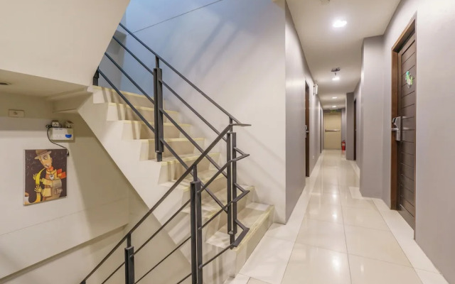 Deco Lux Hotel