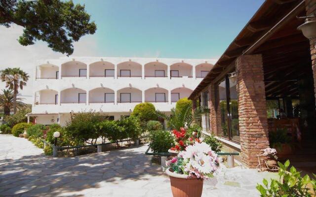 Ionikos Hotel