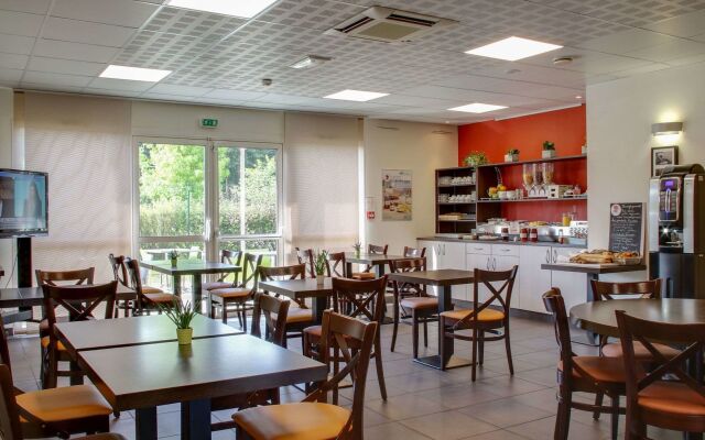 Brit Hotel Saint-Méen-le-Grand en Brocéliande