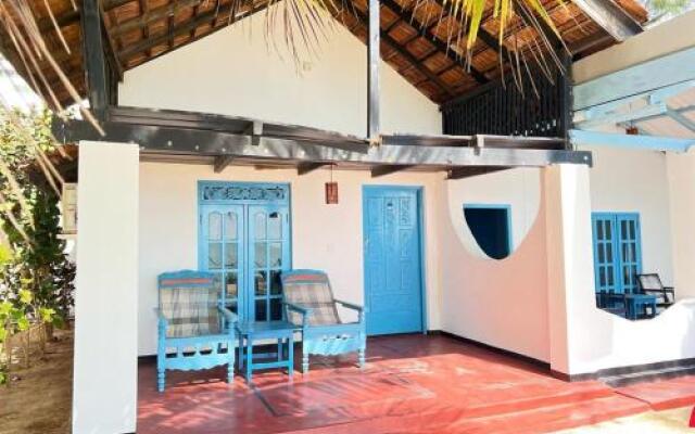 Tsunami Beach Hotel