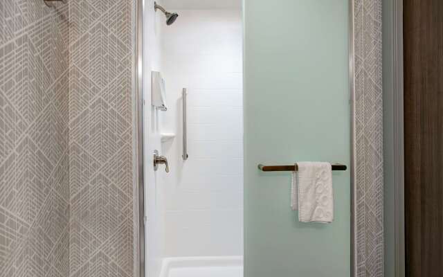 Home2 Suites Asheville Airport