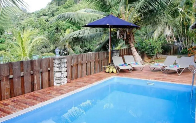 South Point Chalets