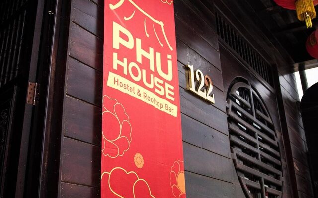 Phu House Hostel