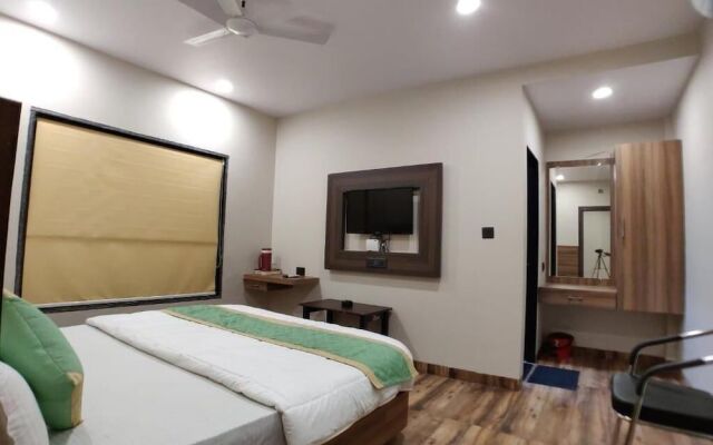 Hotel Atul Residency