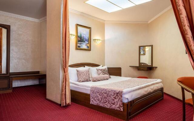 Edem Hotel Lviv