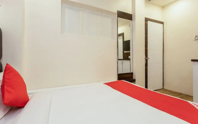 OYO 24822 Samarth Guest House