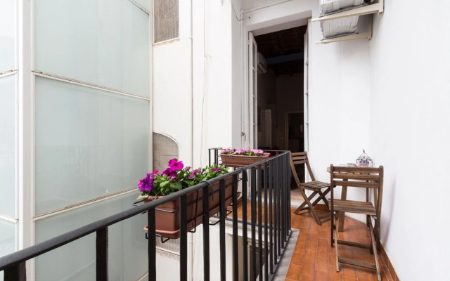 Ideal Apartment Navona Sq