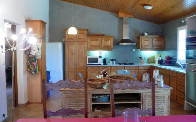 Maison Locmaria, 5 pièces, 9 personnes - FR-1-418-18