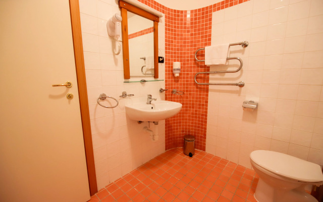 Pràcatinat Hotel & Restaurant