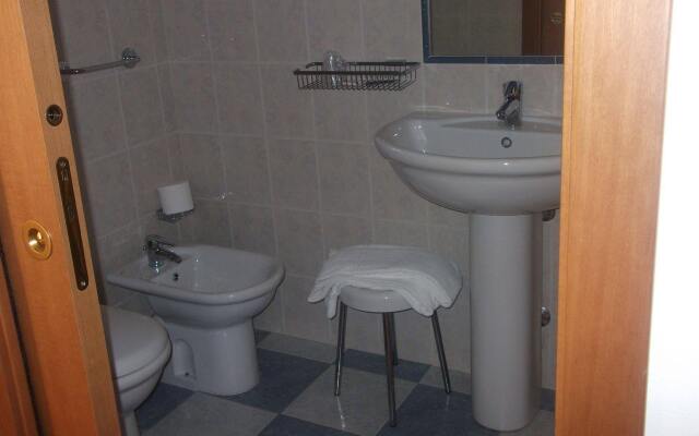 Albergo Navene