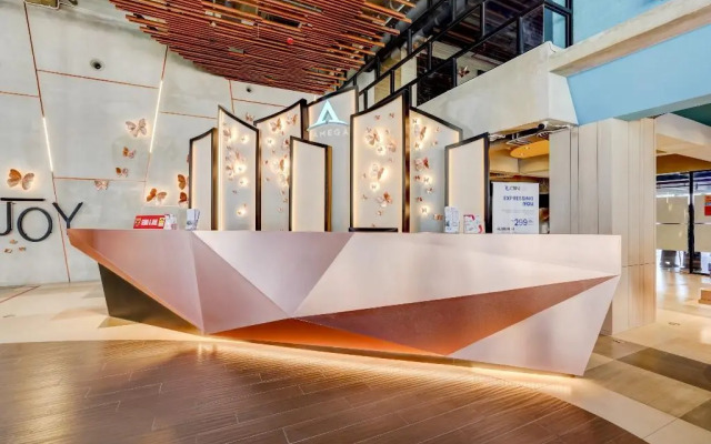 Collection O 30 Amega Crown Sub