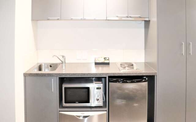 Quality Suites Central Square