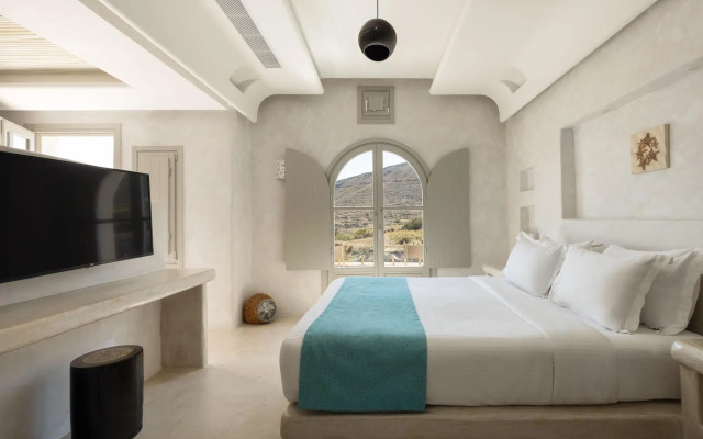 Danae Suites Santorini