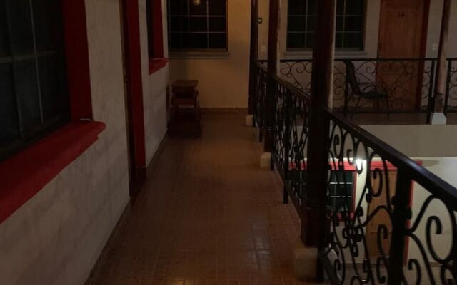 Hotel Renacer