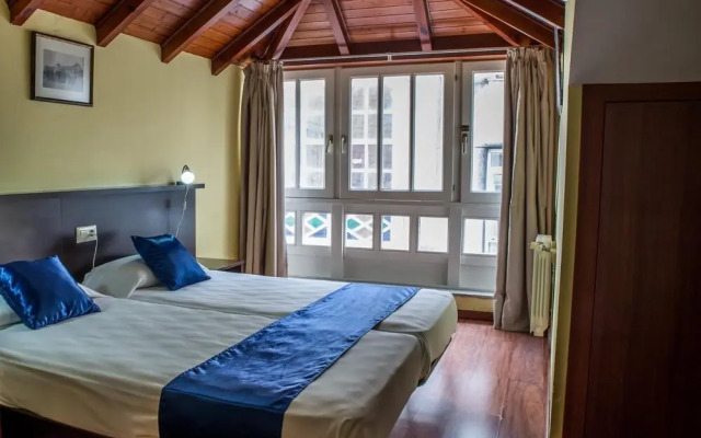 Hostal Hotil