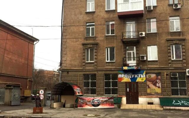 Apartment On Karla Libnekhta 2b