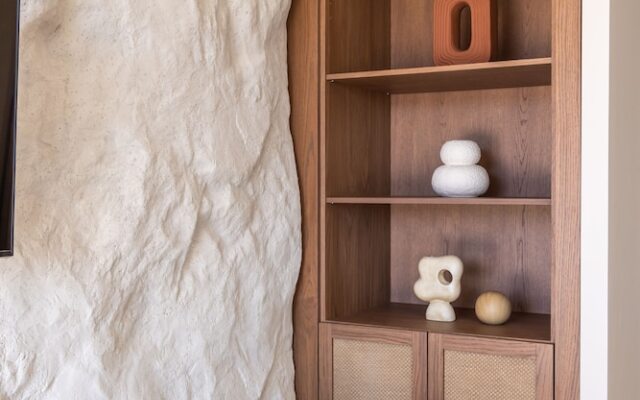 Solus Suites