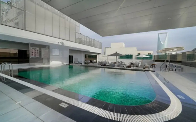 Nova M Hotel Edge By Rotana