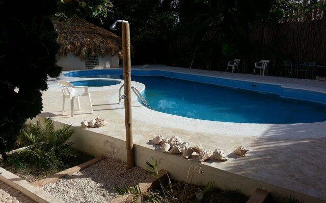 El Paraiso Perdido Beach Hotel