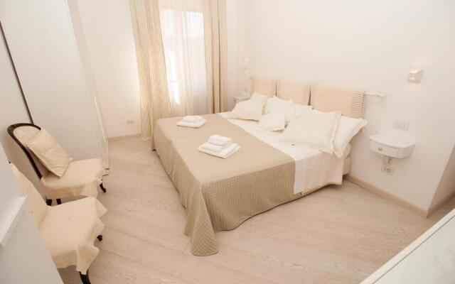 Blue Seagull by Portofinohomes