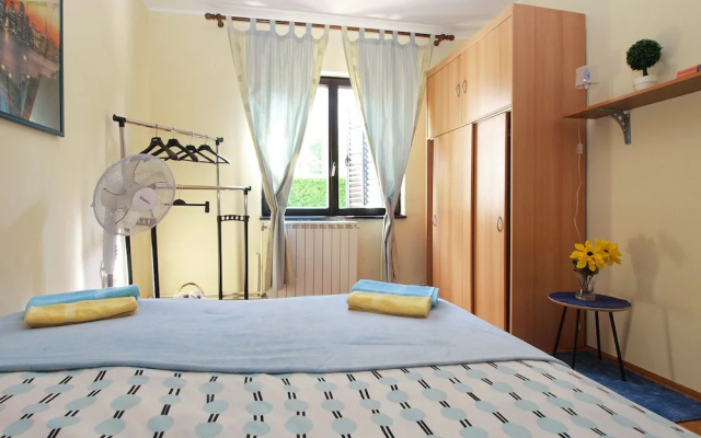 Apartment 1844