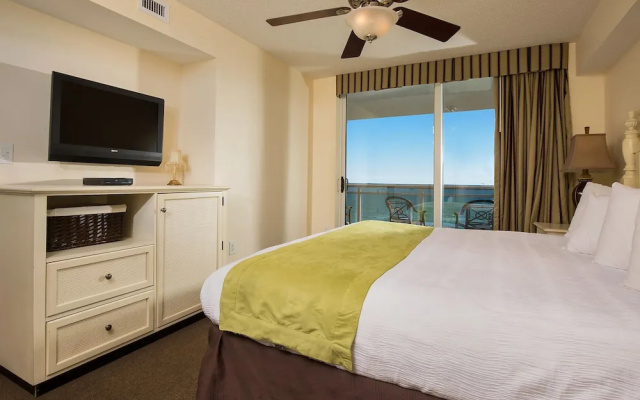 Bahama Sands by Condo-World