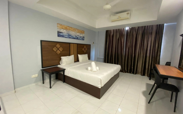 Leisure Cove Hotel & Apartments – Guest Rooms – Tanjung Bungah