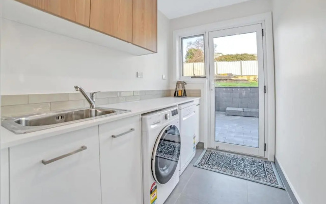 Beach House on Bentley