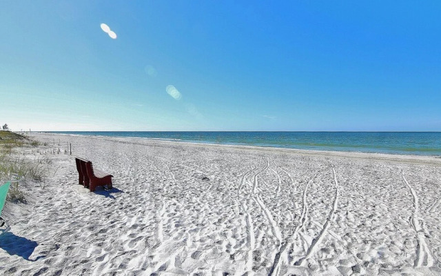 Intercoastal 203 by Teeming Vacation Rentals