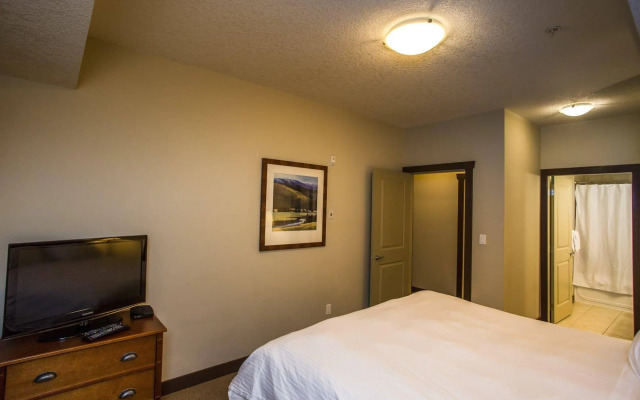 Silver Rock Condos