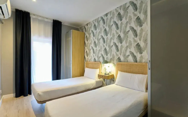 Gaia Fira rooms