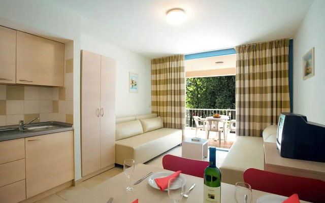 Camping Solaris Rooms