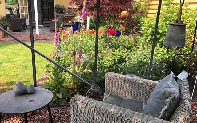 T’ Hogeland Ainrom