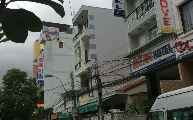 Thien Huong Sky Hotel